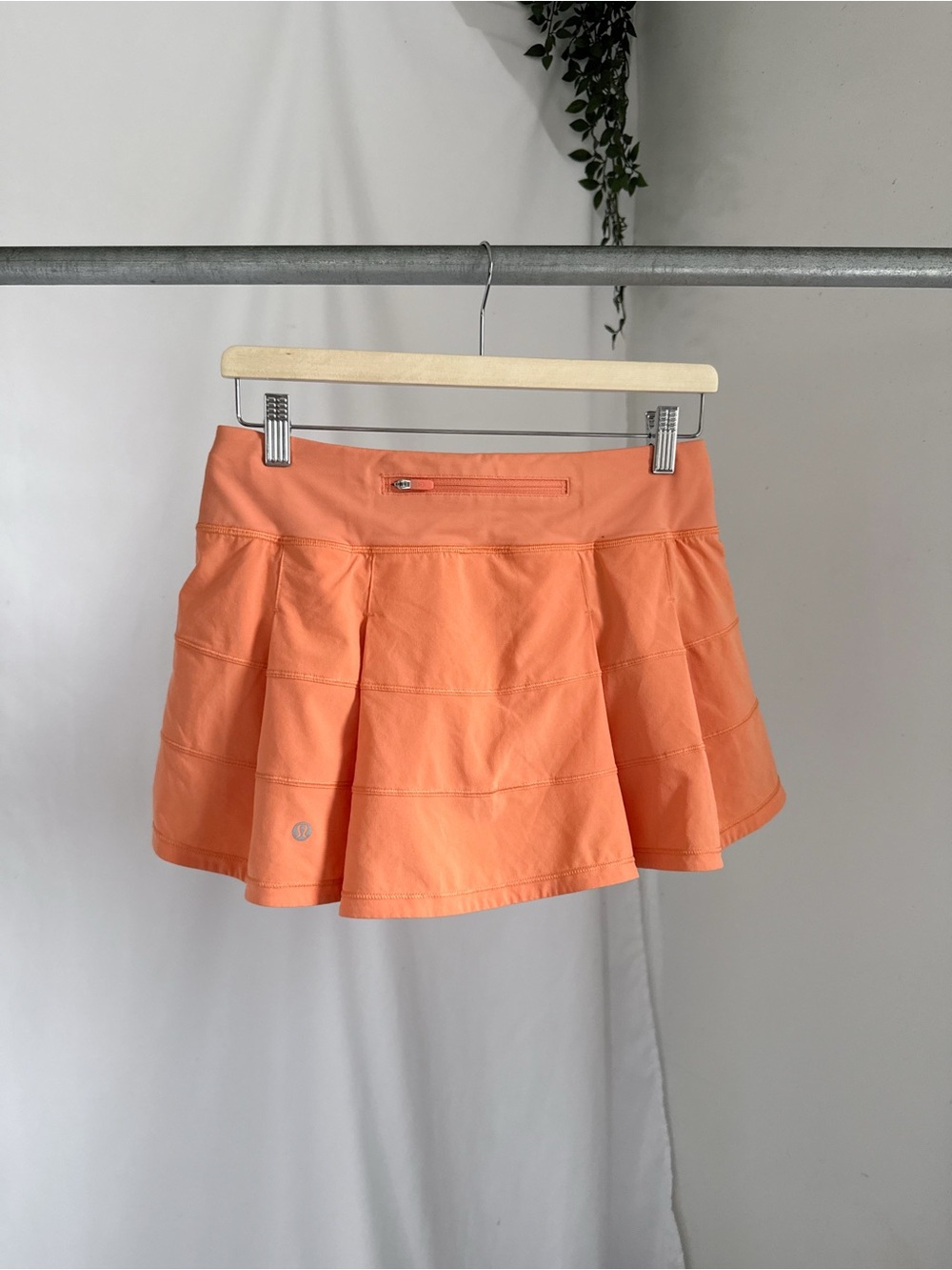 Lululemon skirt with shorts-Size 6